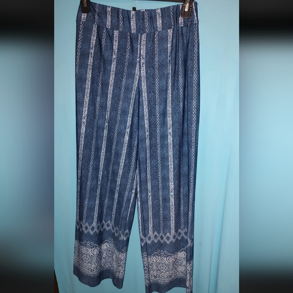 New Directions Petite Medium Pull on Pants Striped Elastic Waist Bohemian